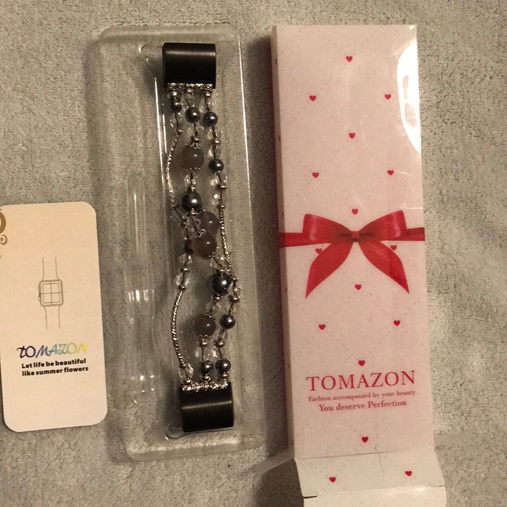 NWOT Fitbit charge 2 beaded band